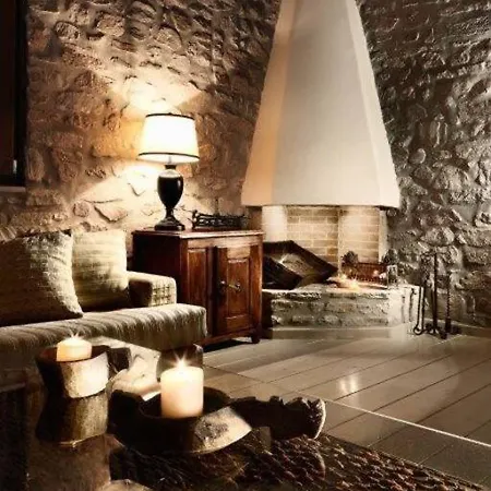 Icarus, Private Luxury Páros